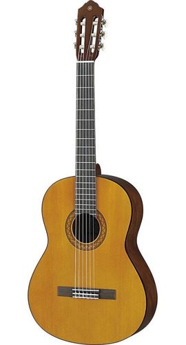 YAMAHA C40 — foto 1